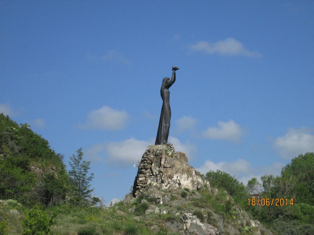Akhtamar Hotel Cjsc Arzakan Luaran gambar