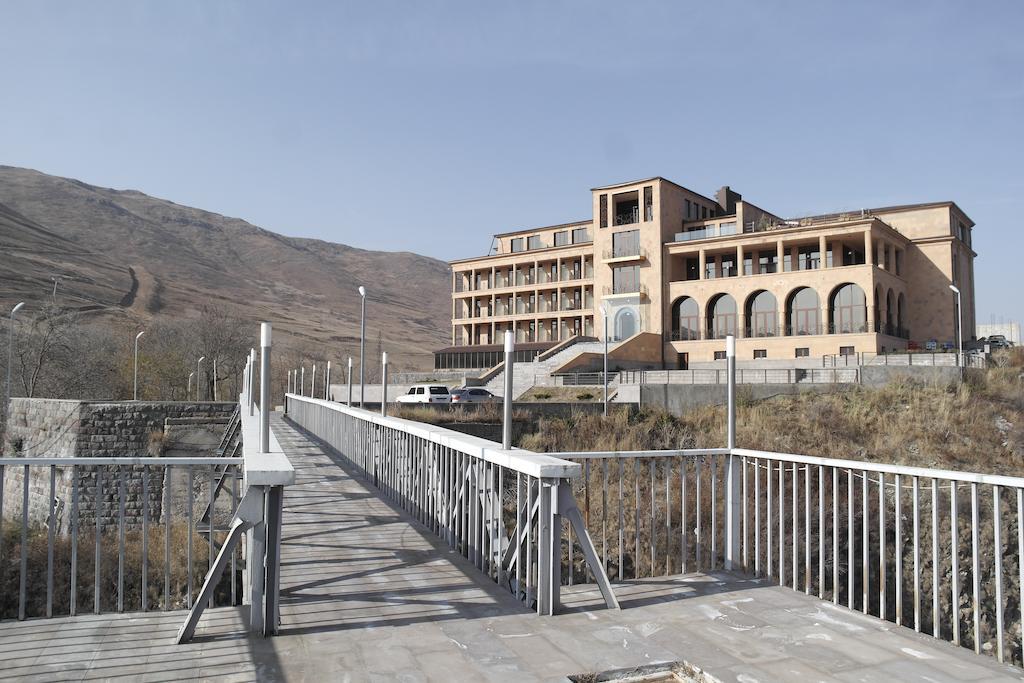 Akhtamar Hotel Cjsc Arzakan Luaran gambar