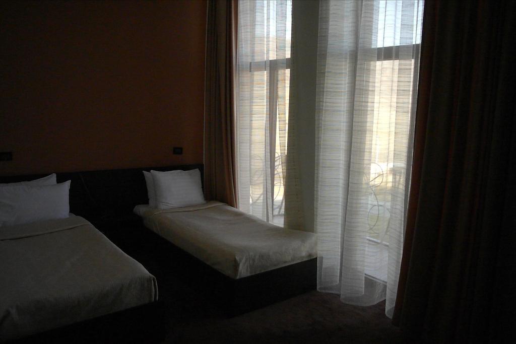 Akhtamar Hotel Cjsc Arzakan Bilik gambar