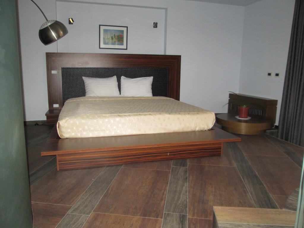 Akhtamar Hotel Cjsc Arzakan Bilik gambar